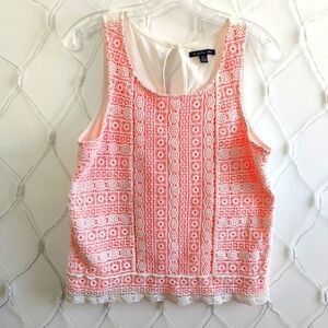 American Eagle Outfitters Tank • Peach & Cream • Tagged Medium